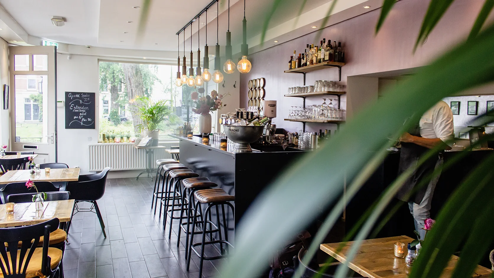 How Long Until a Restaurant Becomes Profitable in India